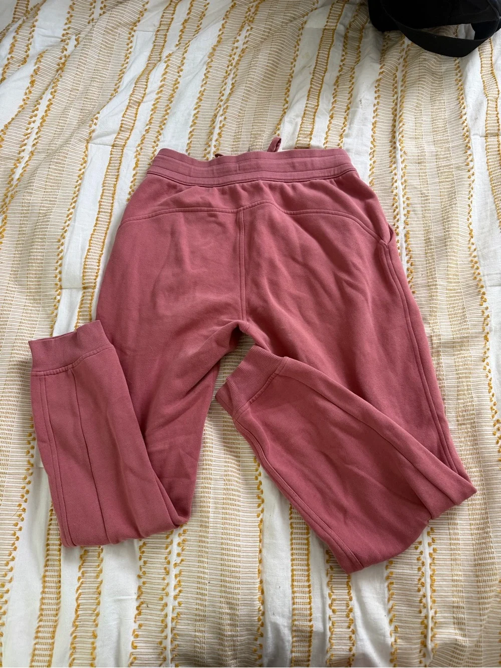 lululemon athletica scuba jogger